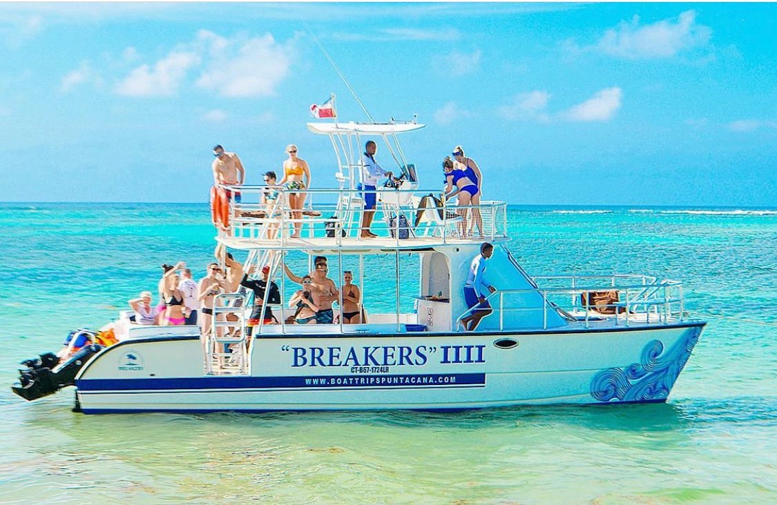 eco-friendly-catamaran